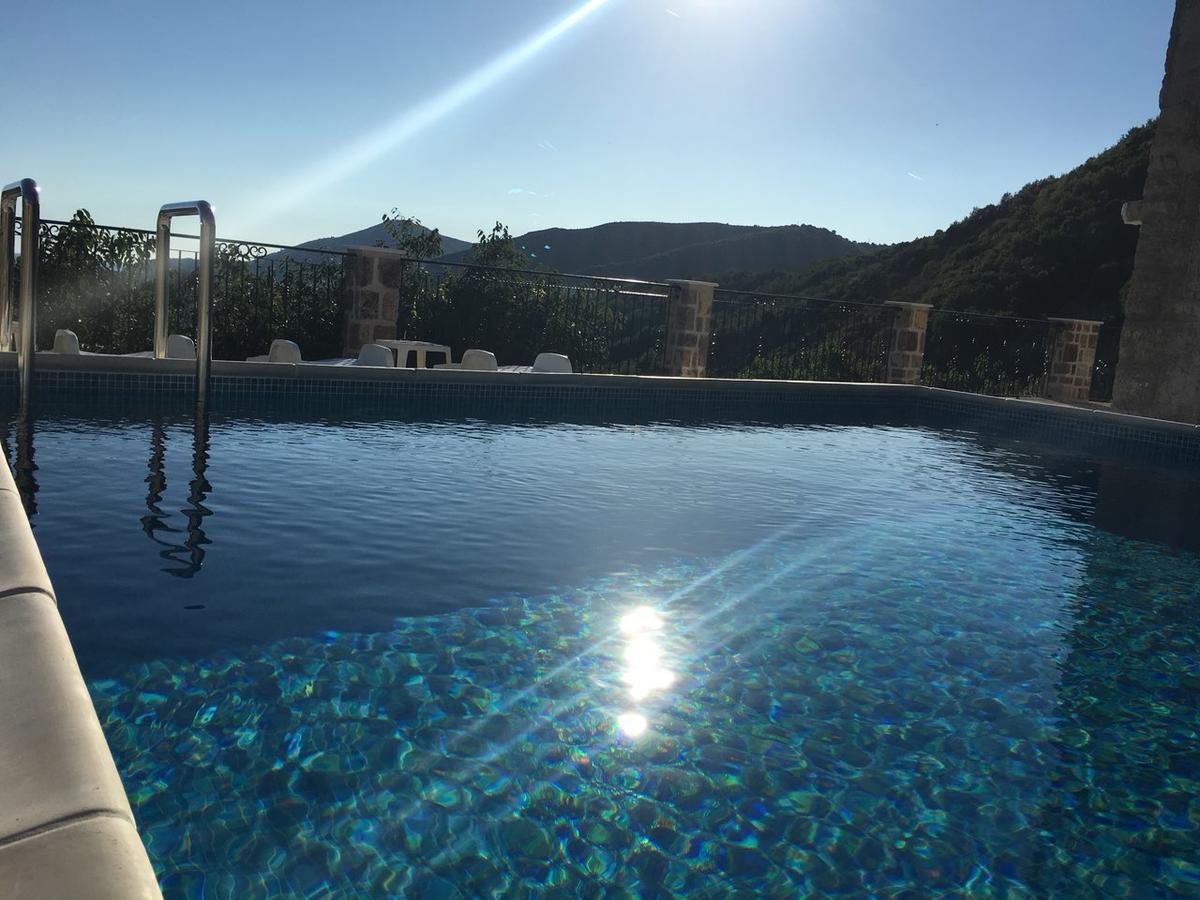 Luka Villa Becici  Bagian luar foto