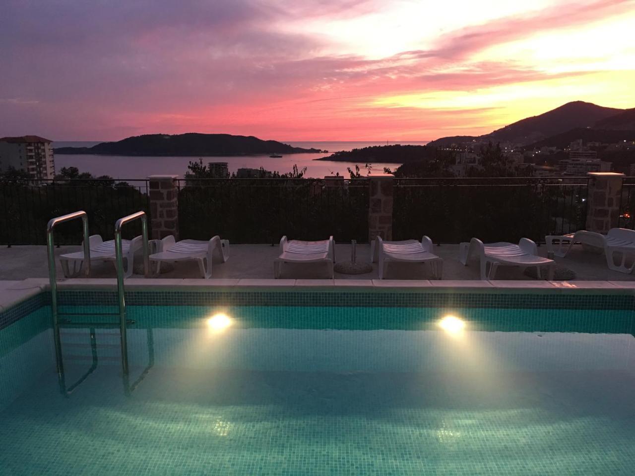Luka Villa Becici  Bagian luar foto